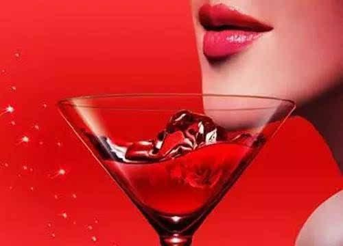 95后女孩賣蛋糕致富,躋身成功人士!